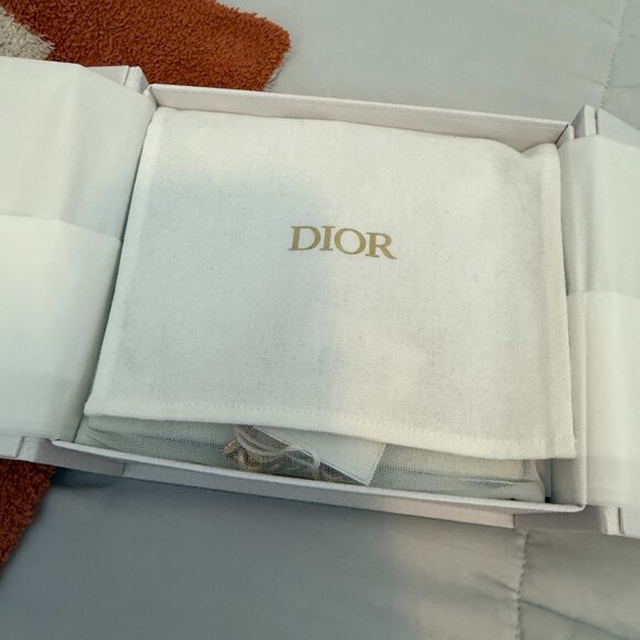 Dior 30 Montaigne Choker - Picture 11 of 12